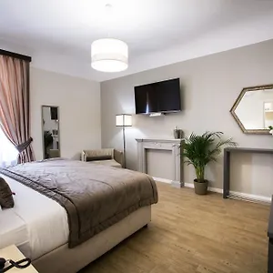 Oda ve Kahvaltı Chic & Town Luxury